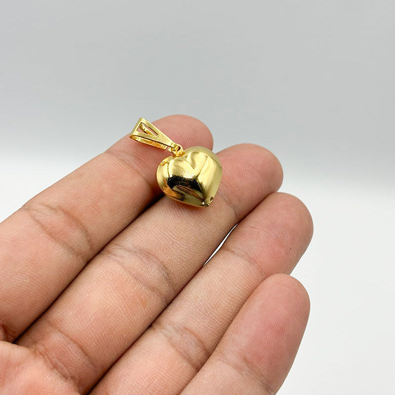 PINGENTE CORAÇÃO BOLEADO PEQUENO - BANHADO A OURO 18K