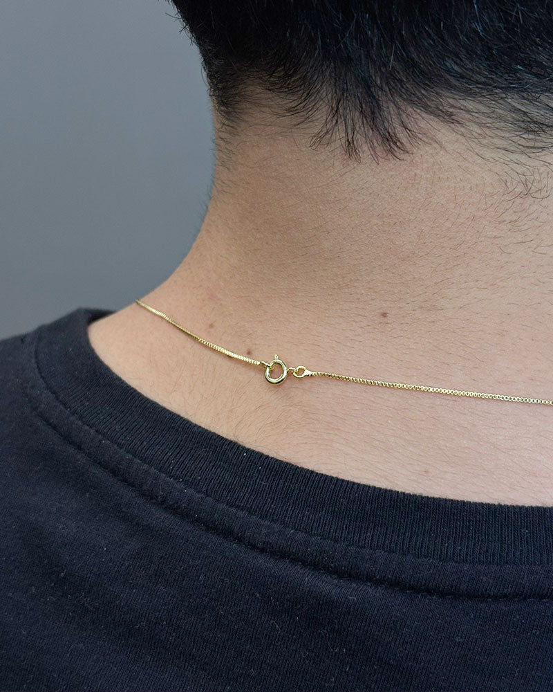 CORRENTE VENEZIANA 1MM - 70CM + PINGENTE CRUZ PALITO PEQUENA - 2,5CM - BANHADO A OURO 18K -