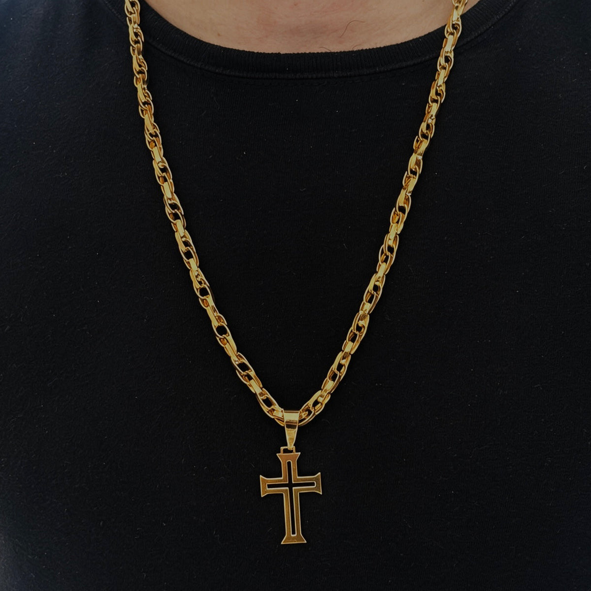 CORRENTE ELO DUPLO 5MM - 70CM  + PINGENTE CRUZ DE MALTA - BANHADO A OURO 18K (BANHADO A OURO 18K)