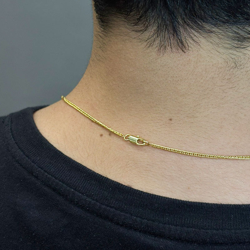 CORRENTE GRUMET 2MM - 70CM + PINGENTE FERRADURA PEQUENA - 2X1,1CM (BANHADO A OURO 18K)
