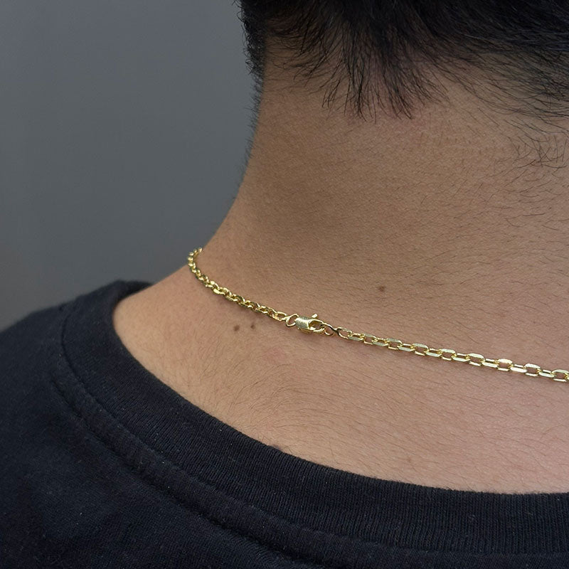 CORRENTE CADEADO 2MM - 70CM + PINGENTE CRUZ PONTEADA LISA - BANHADO A OURO 18K