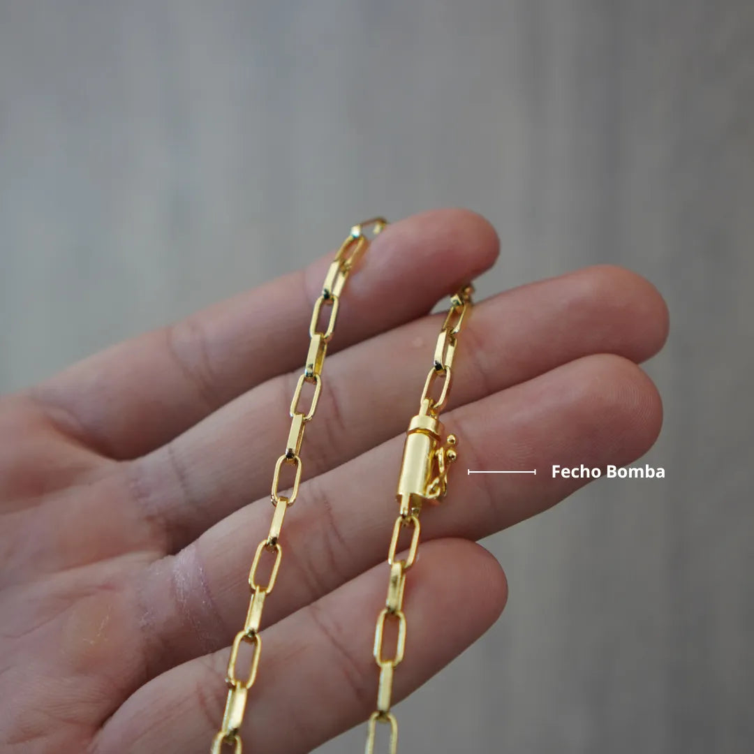 CORRENTE TIJOLINHO 4MM - 70CM (FECHO BOMBA) + PINGENTE PEPITA MÉDIA - 2,5CM (BANHADO A OURO 18K)