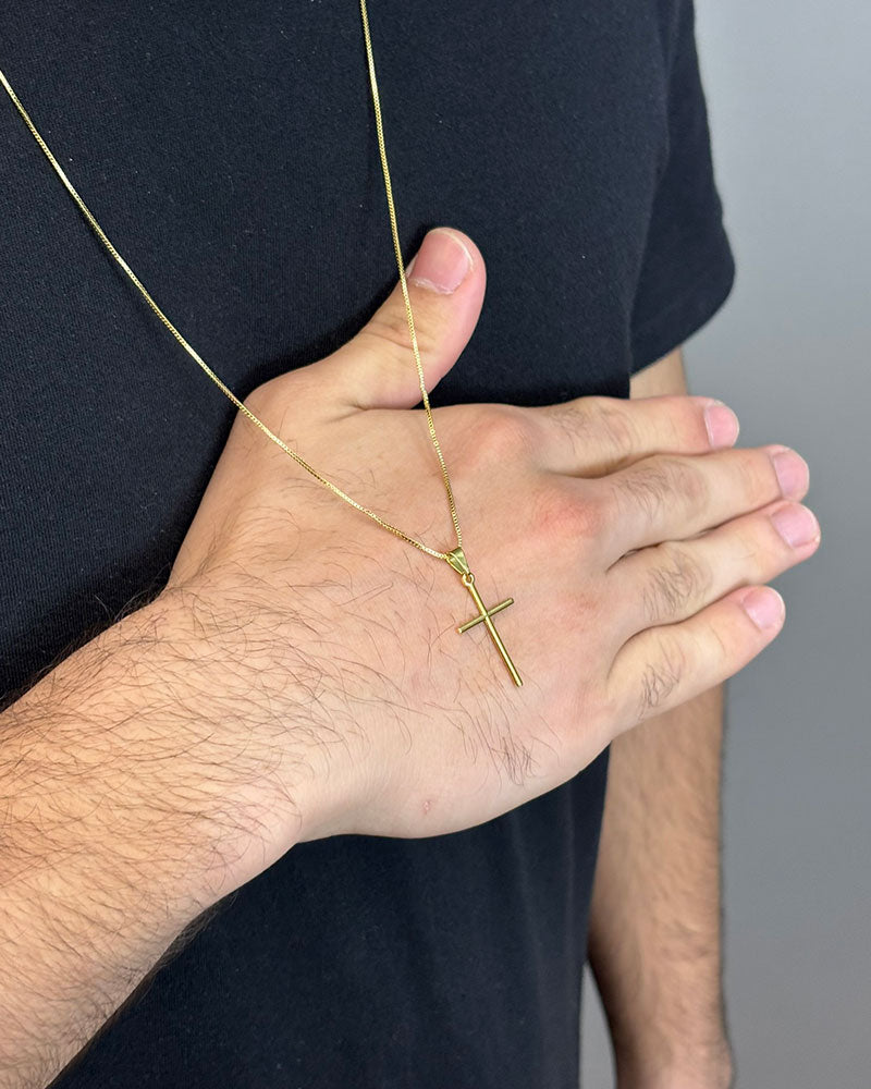 CORRENTE VENEZIANA 1MM - 70CM + PINGENTE CRUZ PALITO PEQUENA - 2,5CM - BANHADO A OURO 18K -