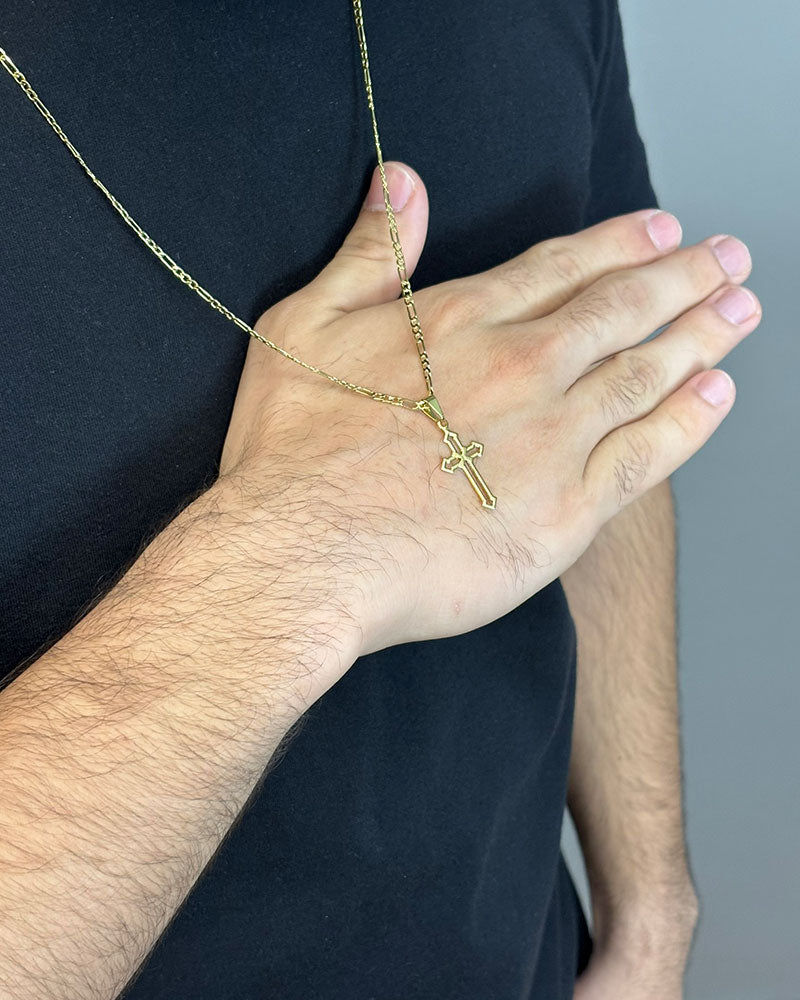 CORRENTE 3X1 2MM - 70CM + PINGENTE CRUZ VAZADA DE 3 PONTAS - BANHADO A OURO 18K