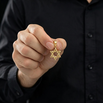 PINGENTE ESTRELA DE DAVI VAZADA - BANHADO A OURO 18K