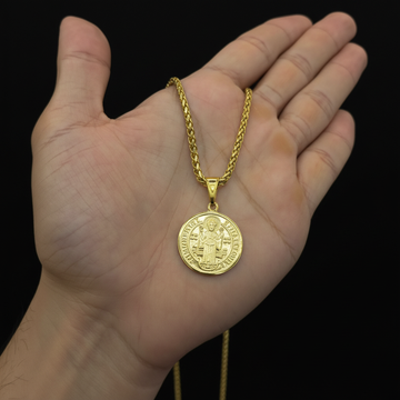 CORRENTE PERUANA 3MM - 70CM (FECHO BOMBA) + PINGENTE MEDALHA DE SÃO BENTO MÉDIA (BANHADO A OURO 18K)