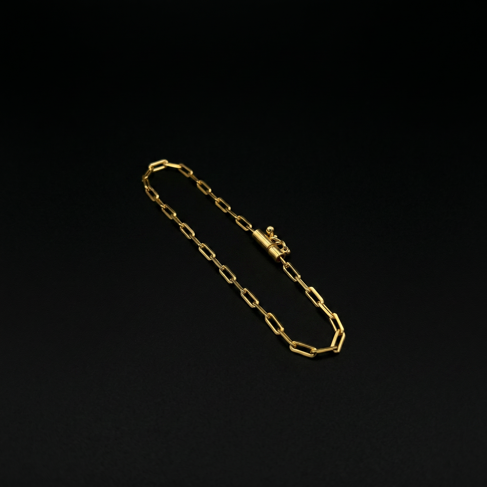 PULSEIRA TIJOLINHO DE QUINA 2MM - 21CM (FECHO BOMBA) - BANHADO A OURO 18K